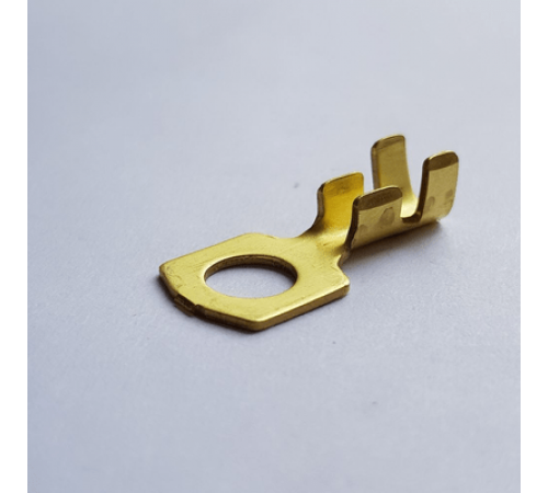 Контакт под болт d= 4.2