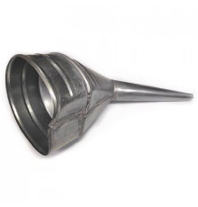 Воронка автомобильная метал. универсальная большая, диаметр 140 мм