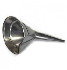 Воронка автомобильная метал. универсальная малая, диаметр 130/140 мм