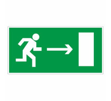 Наклейка Знак "Направление к эвакуационному выходу направо°", самокл. Е 03 "ГОСТ Р 12.4.026-2001_