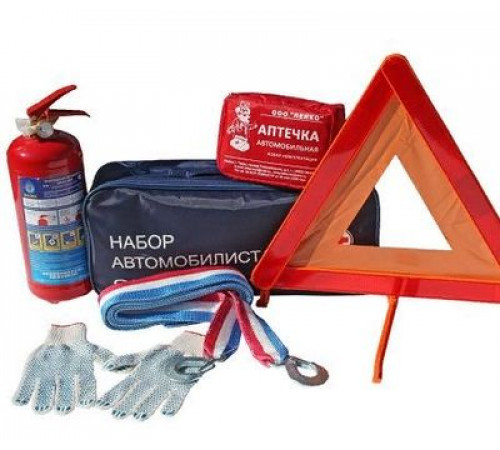 Набор автомобилиста СТАНДАРТ2 (Сумка,огнетушитель,ОП-2железн.с манометром,трос3,5т2петлиБУКСИР) 7630