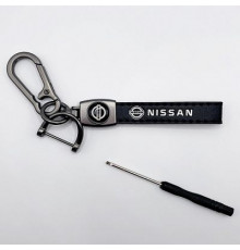 Брелок металл,кожа Ниссан 14,5*2 см  черный в комплекте отвертка