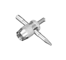 Ключ для ремонта вентилей грузовых автомобилей ДТ